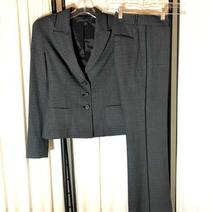 Elie Tahari Two-Piece Pant Suit